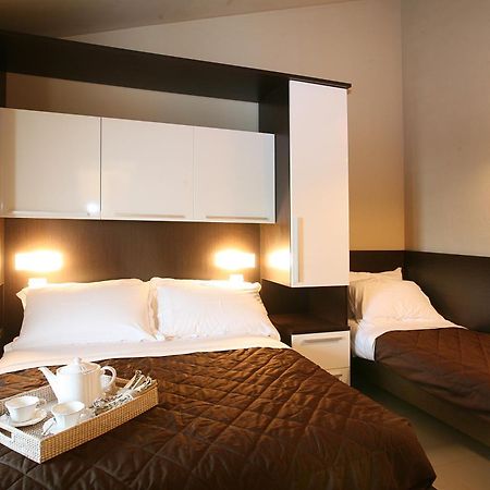 Residence Sottovento Rimini Ngoại thất bức ảnh